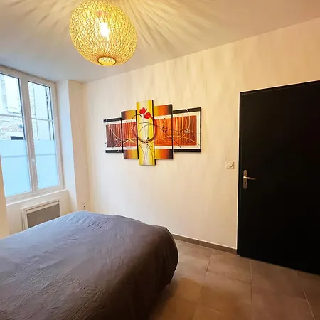 Hyper-centre Avec Garage Securise Lägenhet