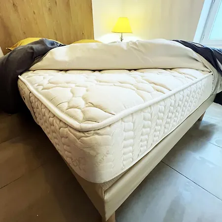 Hyper-centre Avec Garage Securise