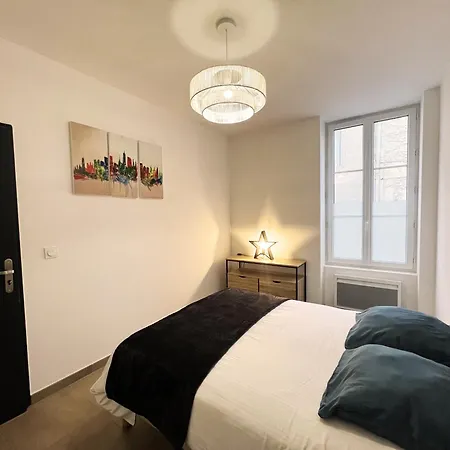 Διαμέρισμα Hyper-centre Avec Garage Securise