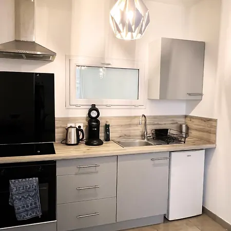 Hyper-centre Avec Garage Securise * Αζάν