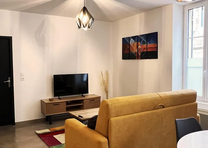 Hyper-centre Avec Garage Securise Agen